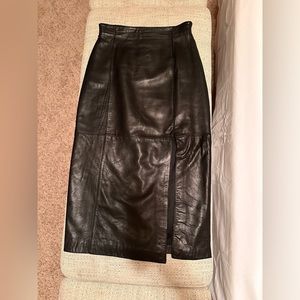 Leather skirt